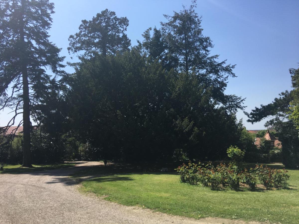 Frühstückspension Le Chateau Des Tourelles En Vendee La Gaubretiere